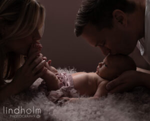 Nyföddfotografering stockholm, nyföddfoto studio, fotograf nyfödd, Nyföddfotograf stockholm, nyföddfoto huddinge, nyföddfoto botkyrka, familjefotografering stockholm