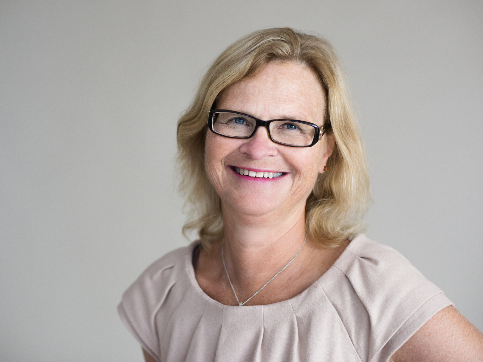 företagsfoto, företagsporträtt, CV foto, CV fotografering, Linkedin foto. Fotograf Terri Lindholm, Lindholm Photography, fotograf stockholm