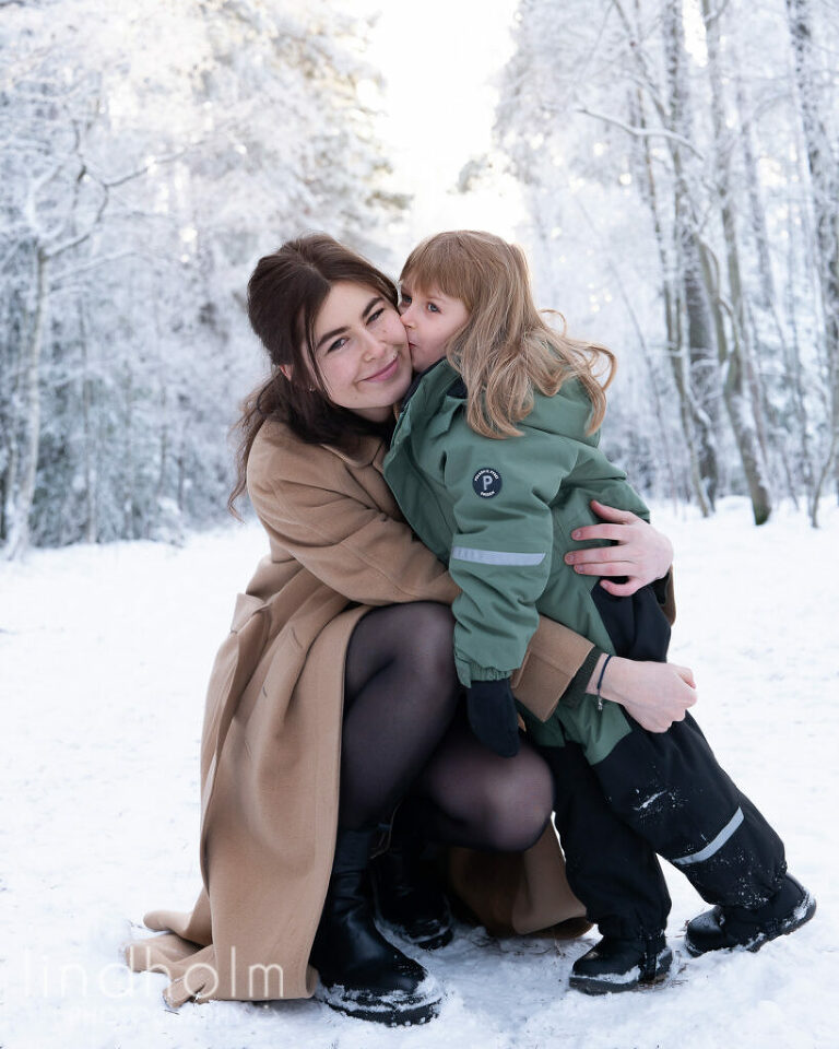 utomhus familjefotografering vinter stockholm