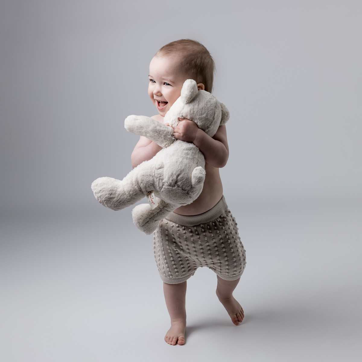 BABYFOTOGRAFERING I STUDIO, babyfoto 3 månaders, 1-årsfotografering, 1 års foto